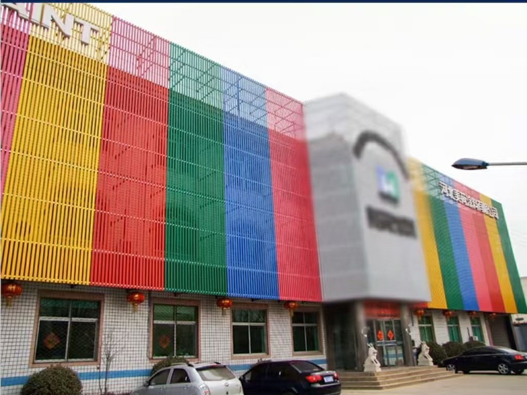 双辰专业门头扣板展示-商业店铺门头装饰效果图